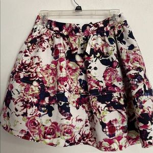 Express floral skirt! New!